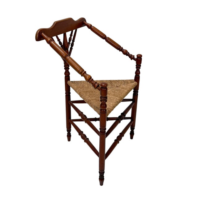 Antique French Provincial Triangular Corner Chair in Beech Frame, 1900s For Sale - Image 3 of 11