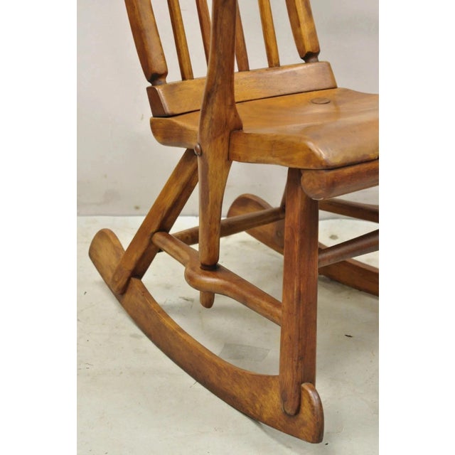 Orange Vintage Sikes Co Maple Wood American Colonial Style Rocker Rocking Chair (B) For Sale - Image 8 of 12