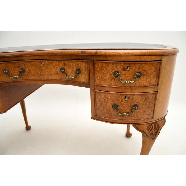 Vintage Kidney-Shaped Desk in Burr Walnut with Leather Top, 1920s For Sale - Image 9 of 11