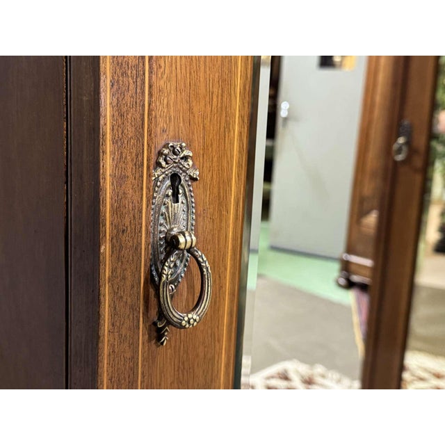 19th Century English Mahogany Wardrobe For Sale - Image 13 of 18