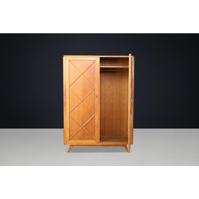 French Blond Oak Wardrobe with Diamond Pattern Doors, France, 1950s For Sale - Image 6 of 10