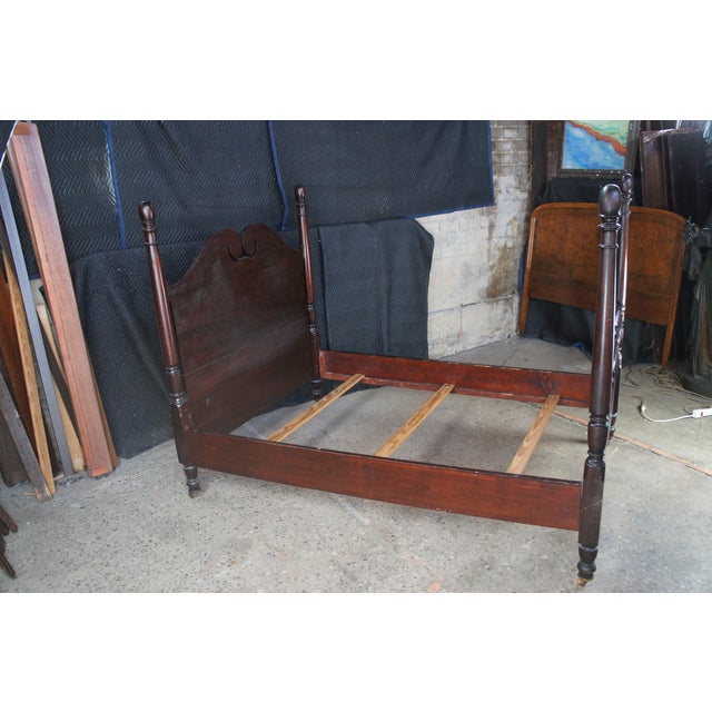 Antique Mahogany Sheraton Style Full Size 4 Post Open Pediment Bed For Sale - Image 12 of 12