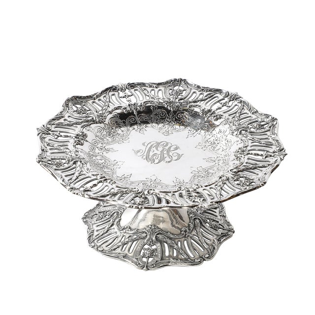 1900 - 1909 1900s Pair of Aesthetic Movement Sterling Silver Tazas Signed Hardy & Hayes Co. For Sale - Image 5 of 18