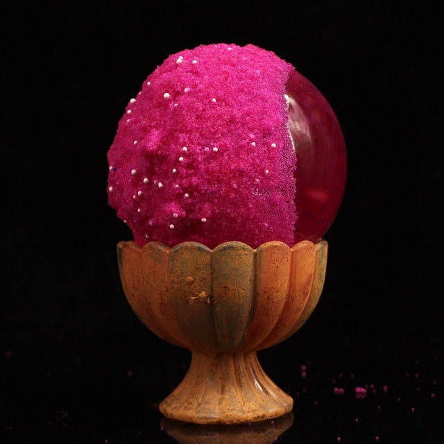Late 19th Century Late 19th Century Buddhist Relic Sphere With Guanyin, 1562g, Pink Crystal Ball For Sale - Image 5 of 9
