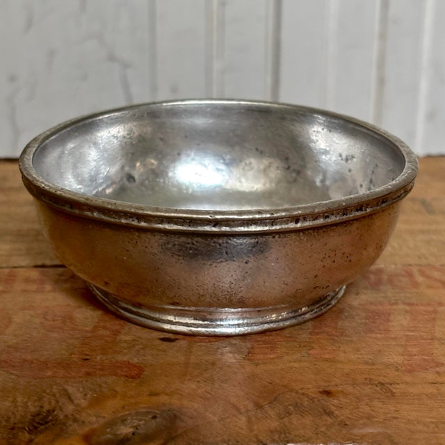 Mid-Century Modern Antique Silver Plate Bowl Trinkets Hotel Deshler Crested For Sale - Image 3 of 4