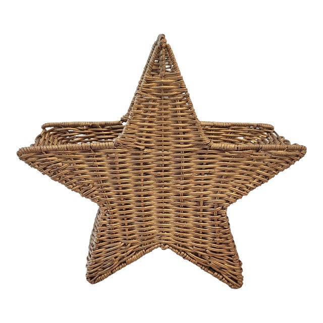 Vintage Star Shaped Wicker Basket For Sale