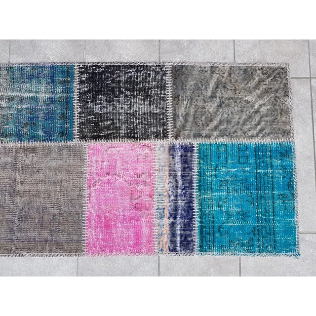 Pink Ethnic Vintage Oushak Runner For Sale - Image 8 of 10