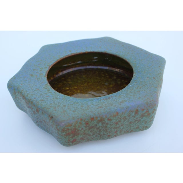 Honeycomb Italian Art Pottery Bowl For Sale In Madison - Image 6 of 6