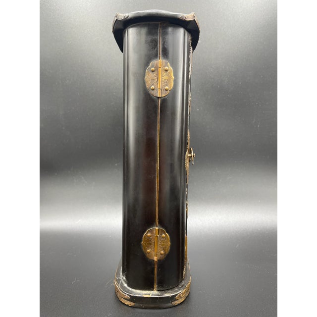 Japanese 18th Century Japanese Edo Lacquered and Gilt Buddhist Zushi Shrine For Sale - Image 3 of 10