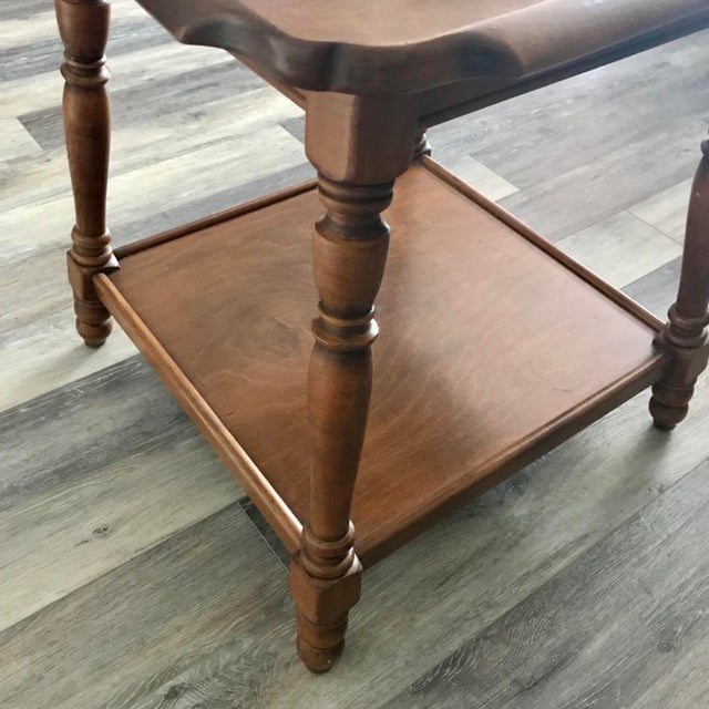 Mid 20th Century Vintage Maplelux Sprague & Carleton Inc. Maple Side