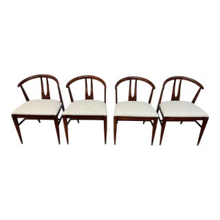 Mid-Century Modern Wishbone Dining Chairs - Set of 4 For Sale