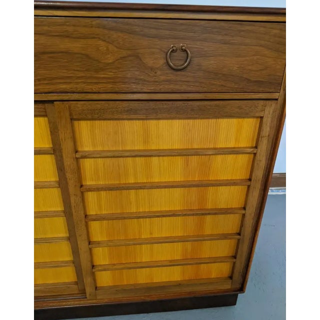 1950s Mid-Century Edward Wormley for Dunbar Walnut Sideboard For Sale - Image 10 of 10
