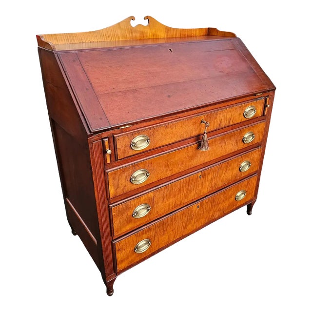 Traditional Antique Early 19th Century Federal Slant-Front Desk For Sale - Image 3 of 11