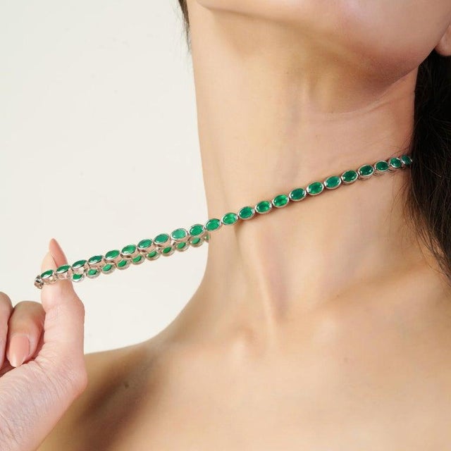 21.78 Carat Green Onyx Bezel-Set Gemstone Tennis Necklace- 925 Sterling Silver Jewelry For Sale - Image 6 of 12