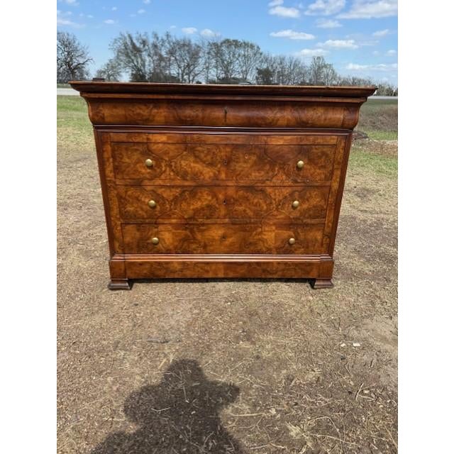 19th Century Louis Philippe Burl Walnut Chest of Drawer / Commodes For Sale - Image 12 of 18
