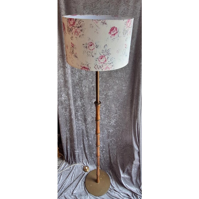 1960s Mid-Century German Floor Lamp with Brass and Beechwood Base, 1960s For Sale - Image 5 of 10
