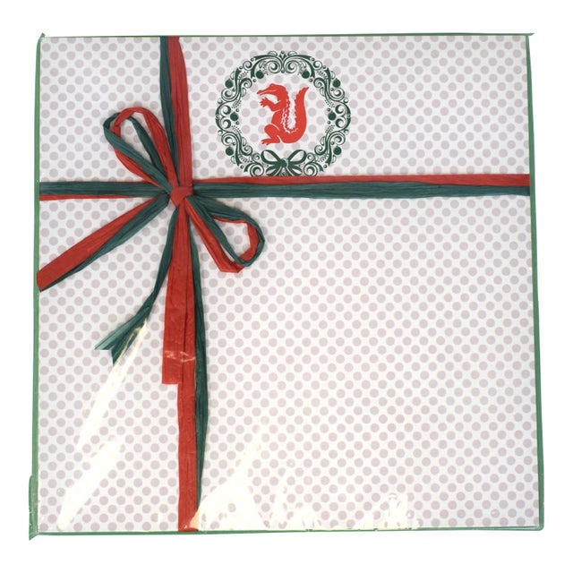 The Everglades Club Sealed Pack of Christmas Notepad Wreath Stationery (New W/ Red & Green Ribbon) For Sale