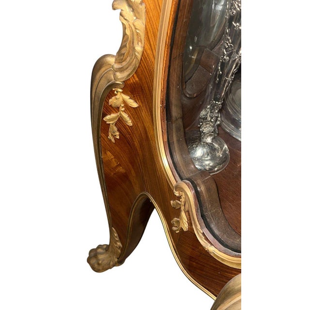 Spectacular Early 20th Century French Louis XV Style Vitrine Signed by F. Linke For Sale - Image 12 of 15