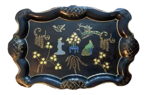 Chinoiserie Hand Painted Chippendale Papier-Mâché Japanned Florentine Drink Tray