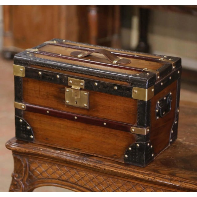 19th Century French Poplar, Iron, Brass and Leather Travel Trunk Jewelry Box For Sale - Image 4 of 7
