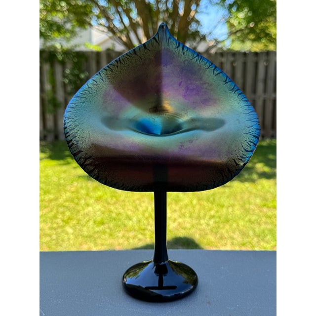 Offering for sale this exquisite art glass "Jack in the Pulpit" sculptured bud vase by the highly esteemed glassblowing...