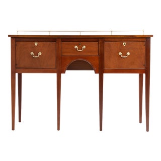 Dimunitive Federal Hepplewhite Mahogany Sideboard Server Credenza Unmarked For Sale