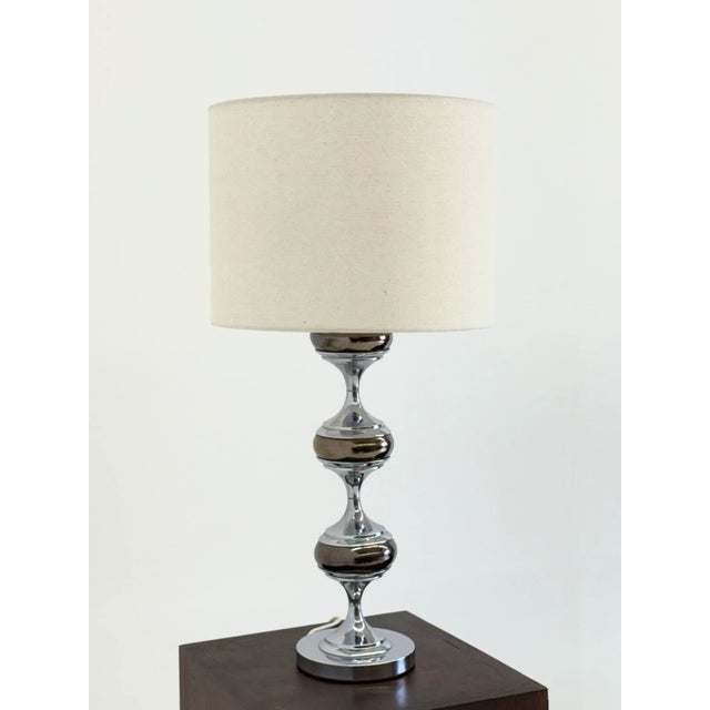 Space Age Table Lamp with Sculptural Chrome Base, 1970s For Sale - Image 9 of 11