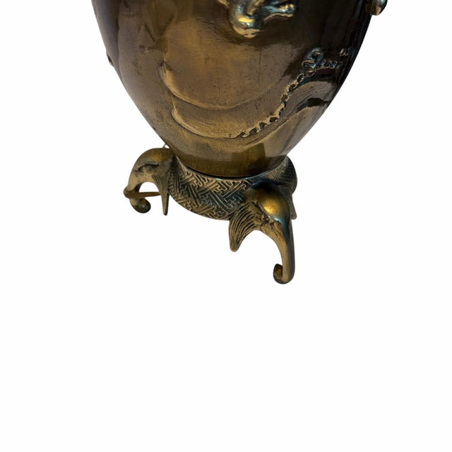 Vintage Chinoiserie Dragon Handle Table Lamp For Sale - Image 11 of 12