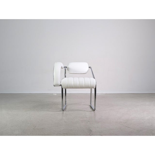 Beautiful and very rare armchair from Vereinigte Werkstätten Munich, dating from the 1970s. Designed by Eileen Gray in...