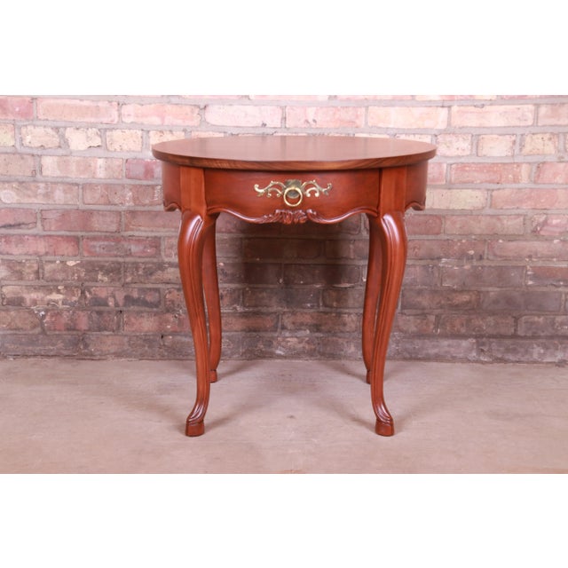 French Provincial Baker Furniture French Provincial Louis XV Walnut and Burl Wood Tea Table, Newly Refinished For Sale - Image 3 of 13