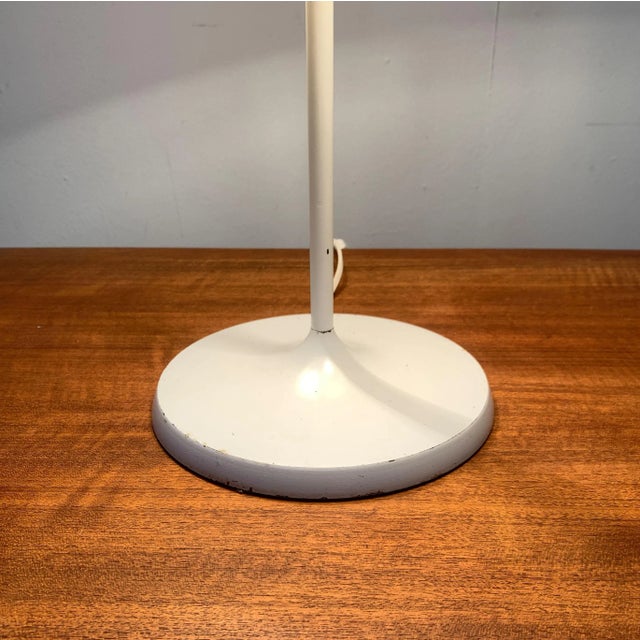 Beige Mid-Century Space Age Minimalist Table Lamp For Sale - Image 8 of 18