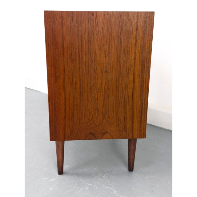 Chest of Drawers in Teak by Carlo Jensen for Hundevad & Co., 1960s For Sale - Image 12 of 16