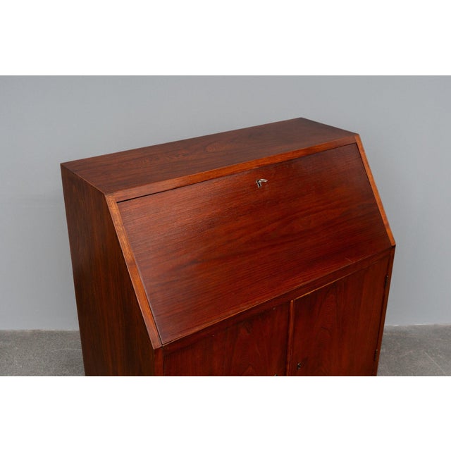 Art Nouveau Secretary Desk in Oak, Early 20th Century For Sale - Image 11 of 18