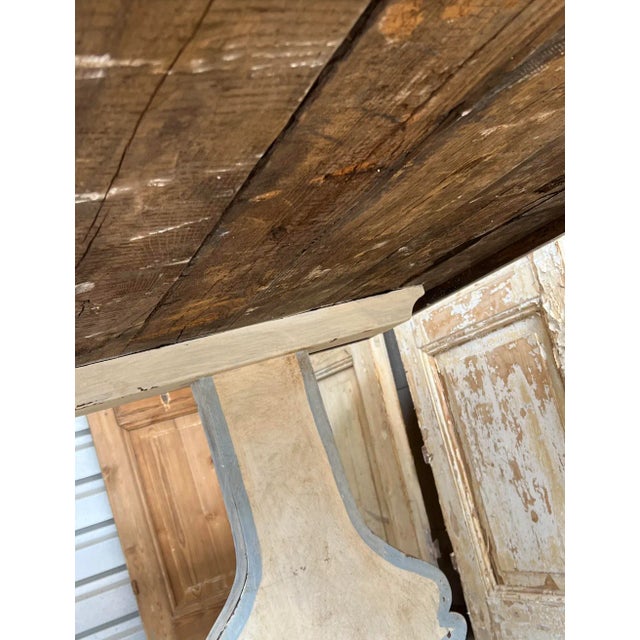 Tuscan Painted Dining Table With Natural Wood Top - 19th C For Sale - Image 4 of 7