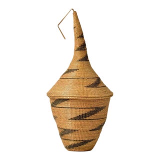 Early 20th Century Tutsi Basket with Lid Rwanda For Sale