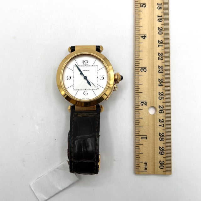 Estate Cartier Pasha Watch in 18k Yellow Gold For Sale - Image 10 of 10