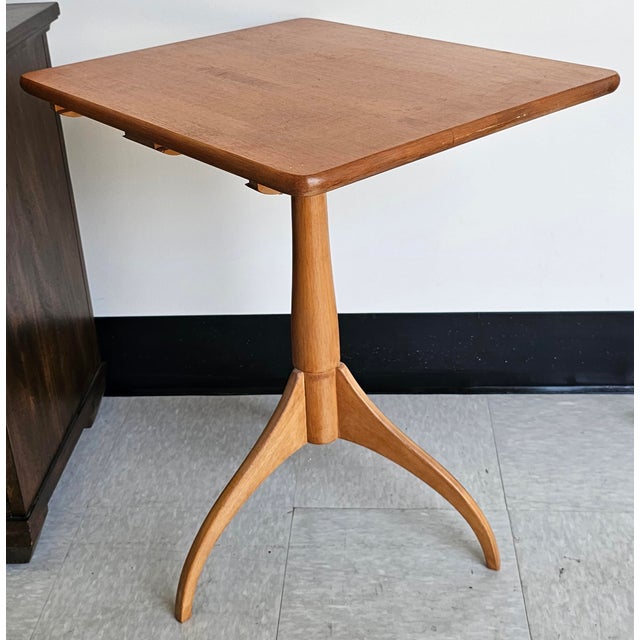 Late 20th Century Shakers Worshops Pedestal Spider Legs Maple Candle Stand For Sale - Image 4 of 7