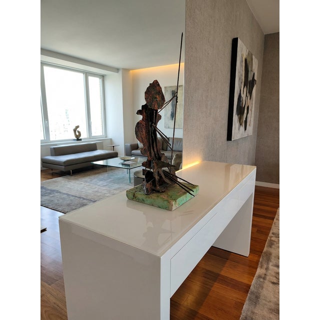 A stunning abstract representation of Don Quixote de la Mancha. This work is not simply a decorative object, but a...