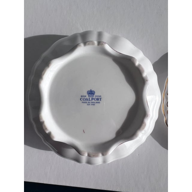 1960s Coleport Fine Bone China Large Footed Trinket Box With Handpainted Gold Gilt Acorn and Oak Leaves For Sale - Image 9 of 12
