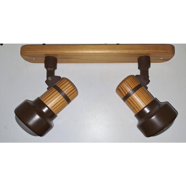 Vintage Adjustable Spotlight Bar in Spruce Wood, 1980s For Sale - Image 6 of 7