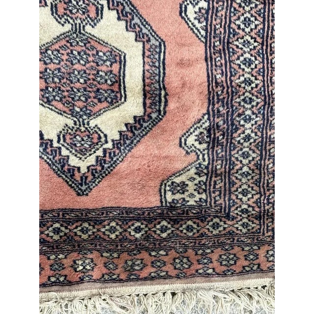 Small Vintage Square Pakistani Rug from Bobyrugs, 1980s For Sale - Image 3 of 9