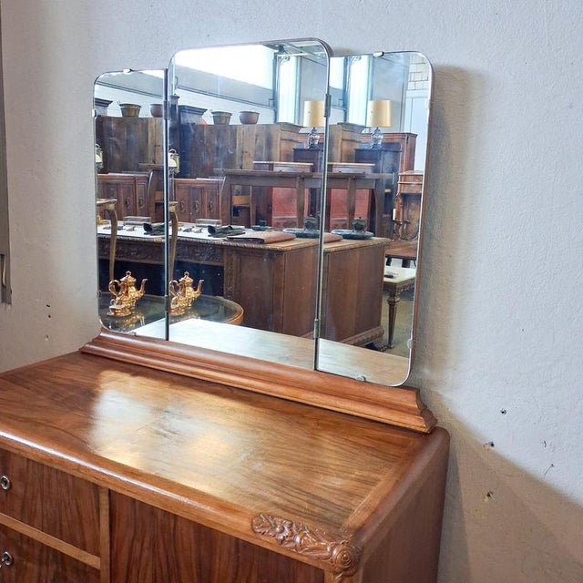 Art Deco Walnut Veneer Chest of Drawers with Folding Mirror For Sale - Image 3 of 18