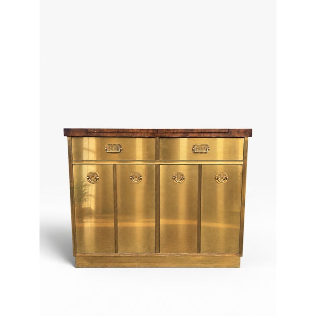 Mastercraft Attributed Mastercraft Brass & Burl Wood Bar Cabinet / Dry Bar, 1970s For Sale - Image 4 of 14