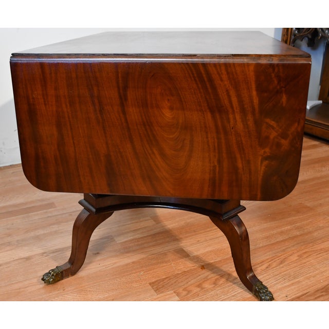 1860s Antique Federal Flame Mahogany Drop-Leaf Table / Sofa Table For Sale - Image 15 of 18