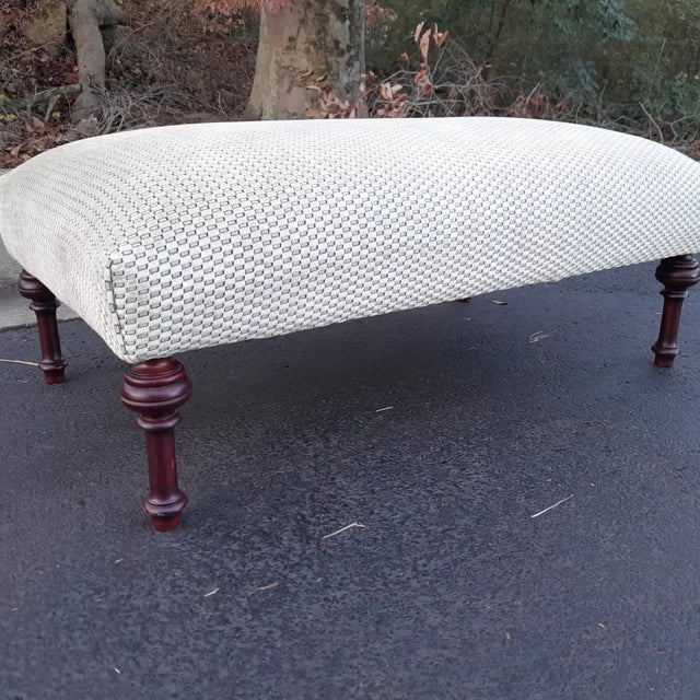 Late 20th Century Traditional Style Ottoman With Turned Legs Newly Upholstered in Pollack For Sale - Image 4 of 8