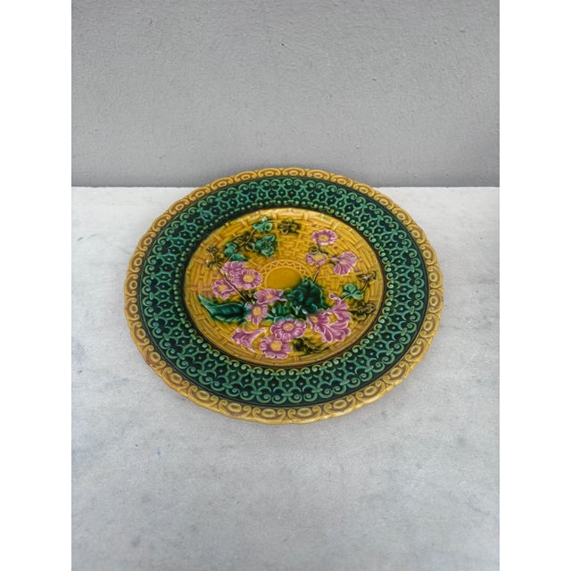 Majolica pink flowers plate signed Villeroy & Boch, circa 1900.