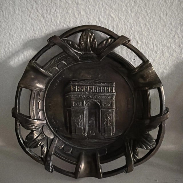 1930s Pair of Vintage Notre Dame De Paris Art Deco Ashtray For Sale - Image 5 of 5