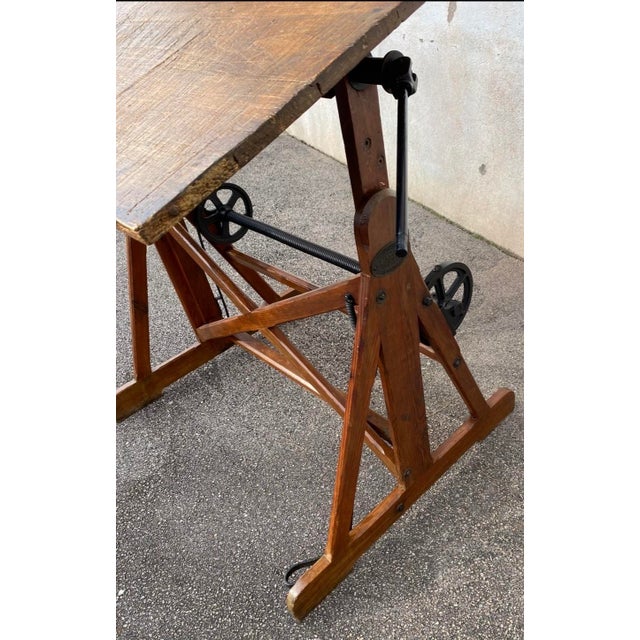 Morin Architects Table, 1940, in Good conditions. Designed 1920 to 1949