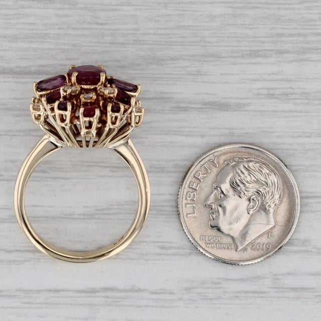 Modern 2.16ctw Ruby Diamond Cluster Cocktail Ring 14k Yellow Gold Size 5.75 For Sale - Image 3 of 8