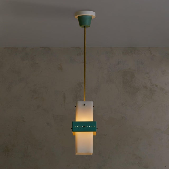 Mid-Century Modern Italian Green Opaline Glass Pendant Light in the Manner of Stilnovo, 1950s For Sale - Image 3 of 6